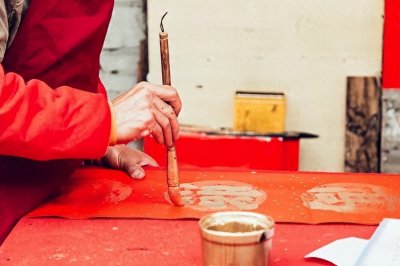 ​早看早了解 今年腊月二十五立春，贴春联要提前？啥时候贴春联好？