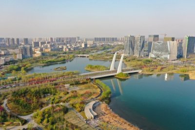 ​郑州有个龙子湖，有点低调，春天特美丽