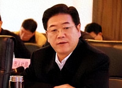 ​湖南“大老虎”潜规则女下属，连保姆也不放过，腐败程度令人发指