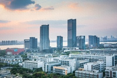 ​都说南京比苏州好，南京和苏州我都去过，实话实说差距还是挺大的