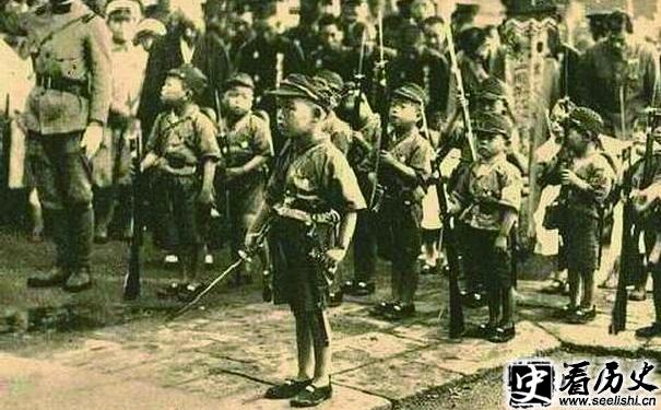 二战日本的照片