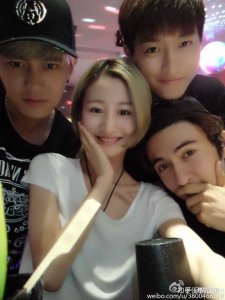 ​任嘉伦老婆聂欢家境怎么样（聂欢长什么样今年多大）