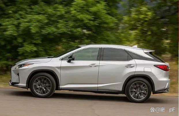 中大型SUV油耗最新排名1-67名,最低是RX,普拉多、发现高于12个-