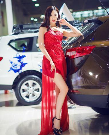 上海车展十大最惊艳车模合集(这是两地不同胆大的车模)(8)