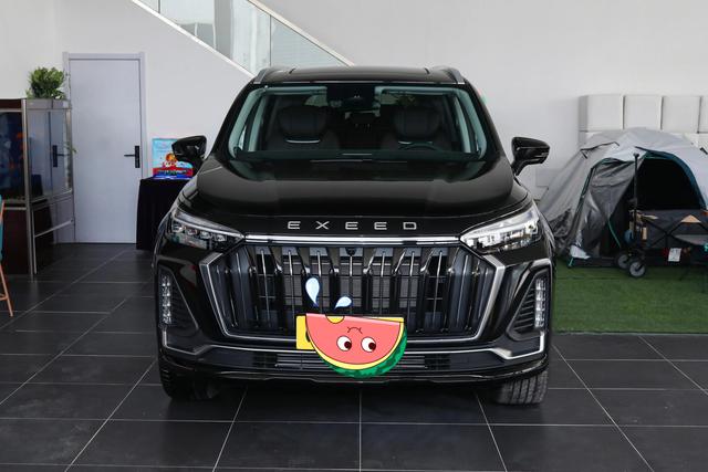 奇瑞终于良心了,不到18万起,起步261马力,带你看星途揽月-