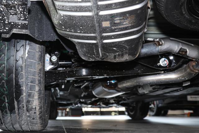 奇瑞终于良心了,不到18万起,起步261马力,带你看星途揽月-