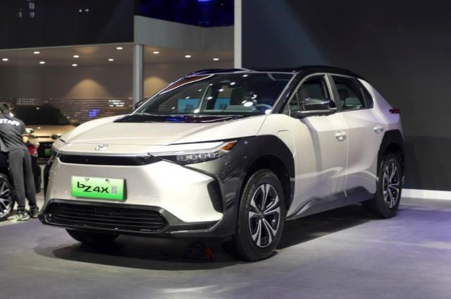 广汽丰田纯电动汽车suv(广汽丰田全新纯电SUV将上市)(2)