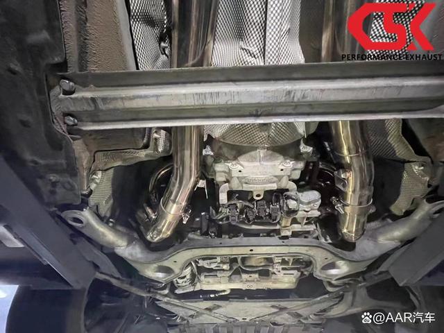 “大鹏展翅”奔驰SLS，升级CSK芭蕉直通头段，轰鸣嗨翻天~-