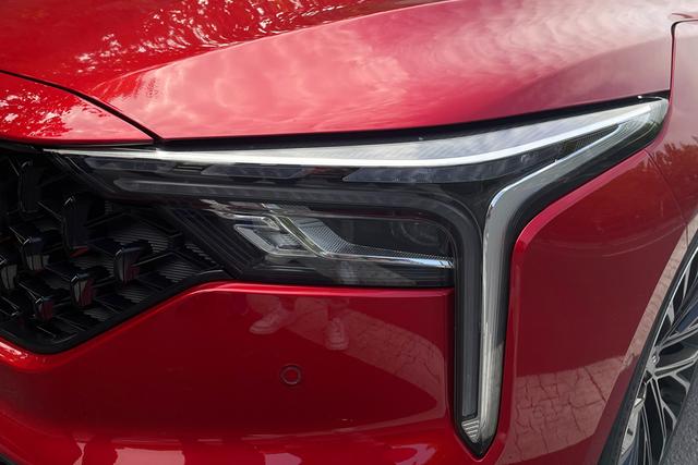 奔腾b70这车怎么样(评奔腾B702.0T动力充沛)(3)