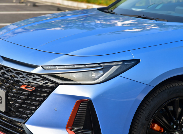 奇瑞版“小A7”,内饰质感似奔驰,发动机性能强于雅阁-