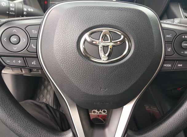 卡罗拉好不好？它的优点有什么？车主说了句心里话-