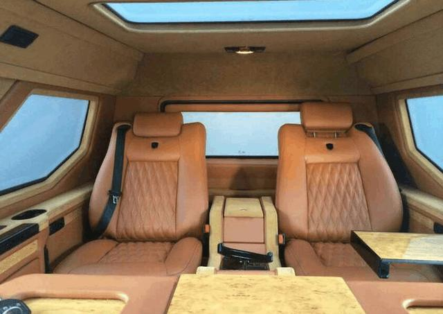 最贵陆地SUV装甲，骑士十五世，巨石强森也热衷的肌肉车！-